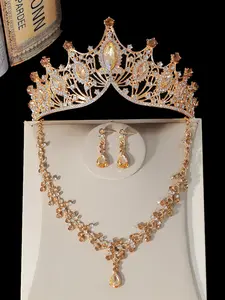A set of classic and elegant bridal accessories, including a crown, a simple necklace, and earrings. A 4-piece wedding accessory set is also suitable for wedding parties, gatherings, and golden dances Western Jewelry