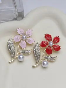 Sparkling Multicolor Rose Brooch, Small Not Exaggerated Luxurious Feel, Adds Romantic Atmosphere to Daily