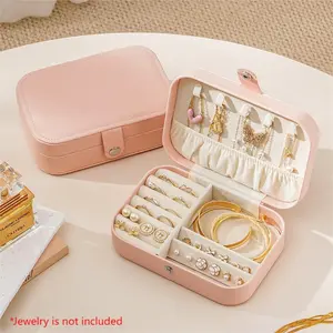 Travel Jewelry Box, 1 Count PU Leather Small Jewelry Organizer for Women Girls, Portable Mini Travel Case Display Storage Holder Boxes for Stud Earrings, Rings, Necklaces, Bracelets Gifts for Women