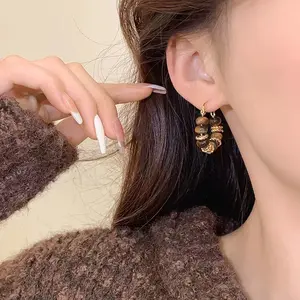 Retro Maillard-Tone Earrings for Women, New Trendy Stud Design, Chic Lightweight Style for Fall & Winter DZEH4656 Gold Plated Hoop