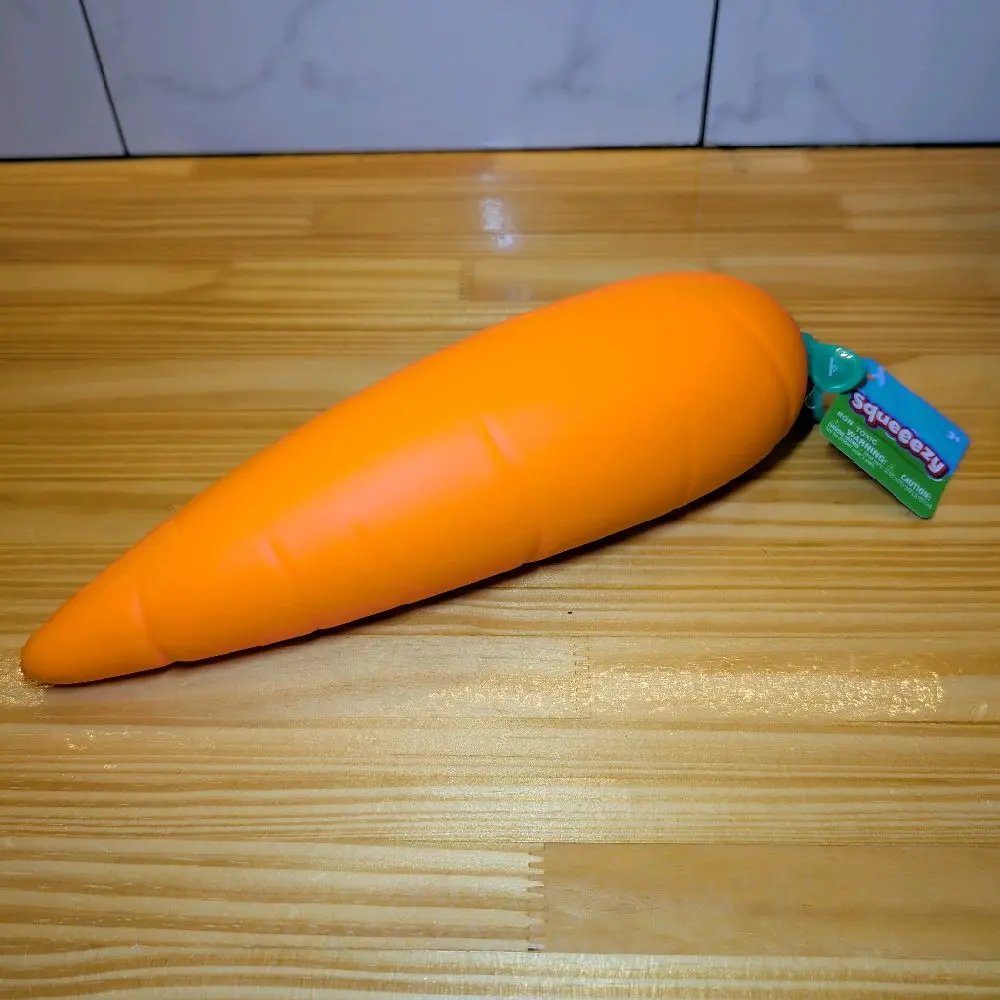 SUNNY DAYS! SQUEEEZY CARROT!! JUMBO SQUISHY FOR AGES 3+