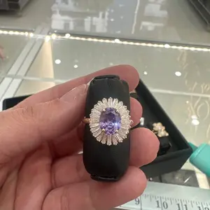 Anillo con piedra de zirconia violeta 10k Anniversary Birthday Daily Daily Daily Daily Daily Daily