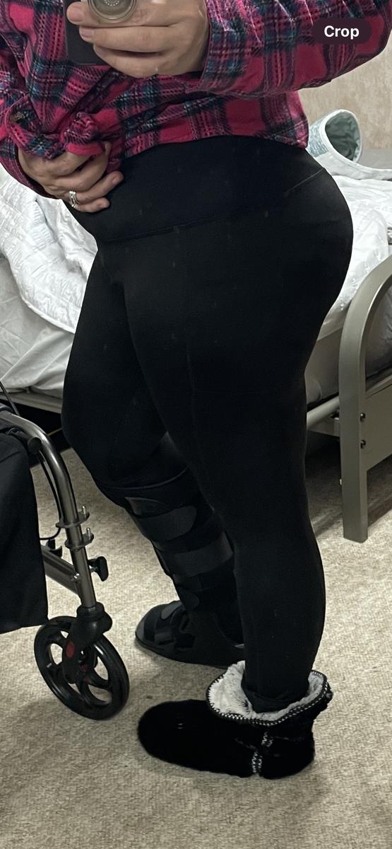 Item: BLACK*3 (2 Pockets) , L/XL