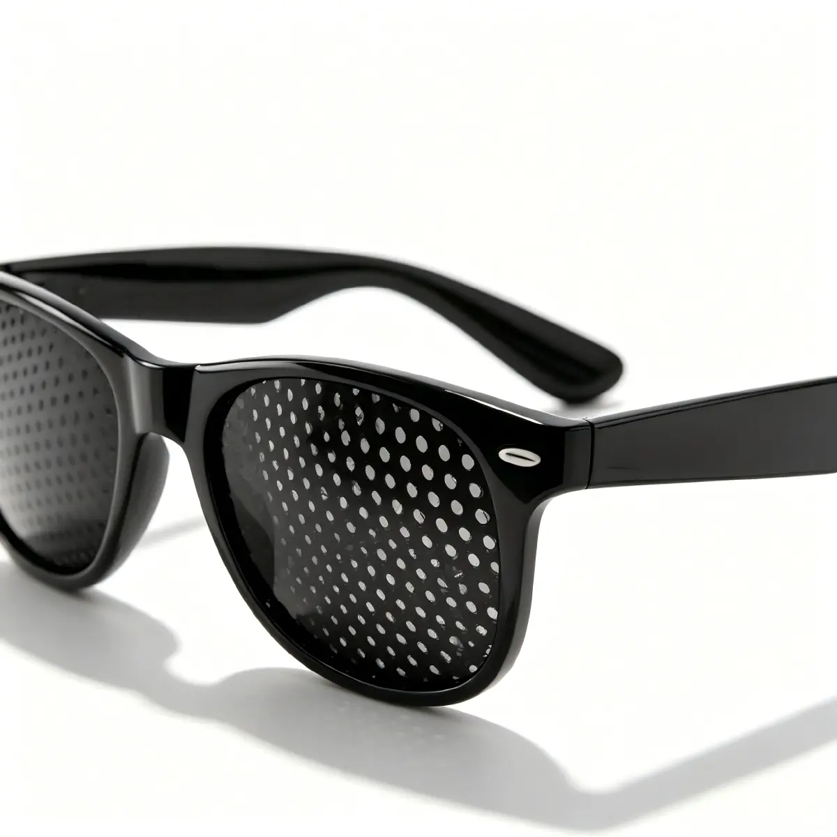 Unisex Trendy Pinhole Sunglasses - Black-Rimmed, Dark, Prescription-Compatible, Refracting Men's Sunglasses for Outdoor Driving, Camping, Black-Rimmed Men's Sunglasses