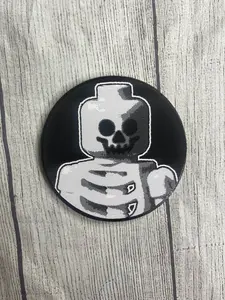 Handcrafted Wooden Epoxy Resin Brick Skeleton Coasters Set - Retro Toy Comic Half-Tone Aesthetic Coffee Tableware, Equipped with Rubber Pads for Stability