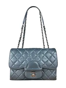 Pre-owned leather Shoulder Bags Chanel Dark Grey Quilted Loop Flap Bag 2014