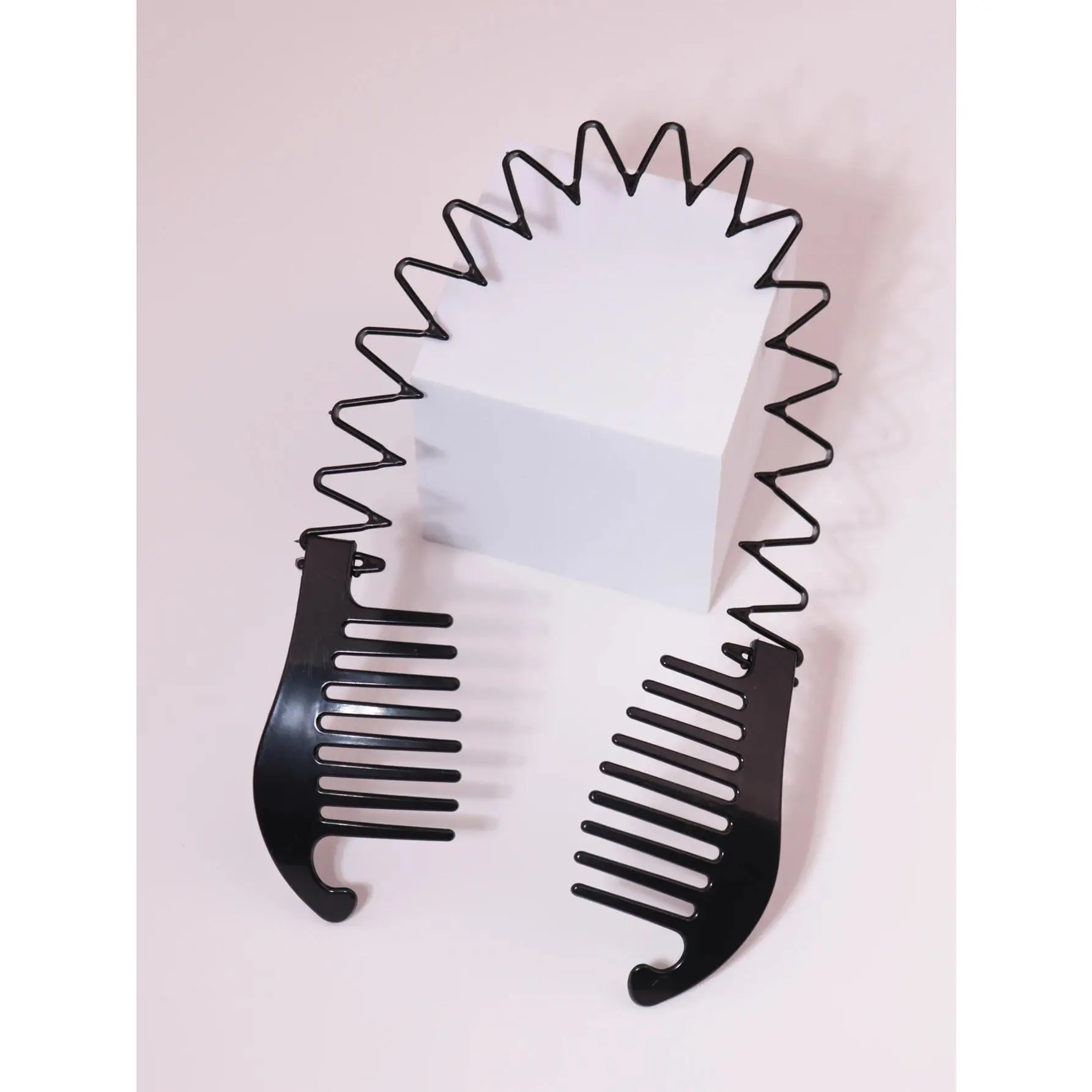 Women's 1-Piece Stretch Elastic Banana Hair Clip - Ponytail-Fit Styling Tool for Natural Hair Wigs