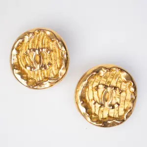 Pre-owned IB26030047 Chanel Circle Earring