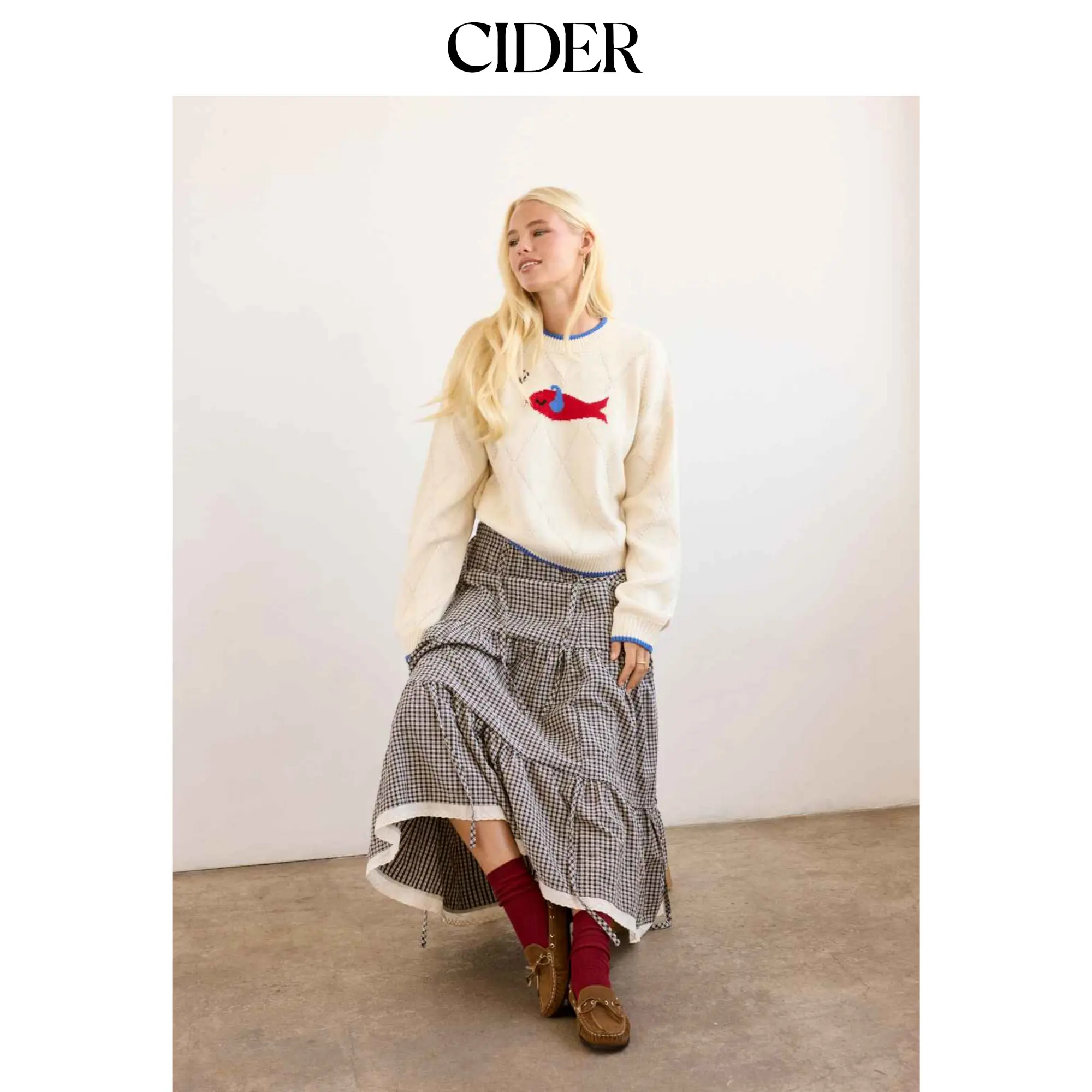 Cider Women's Oversized Knitting Top with Fish Graphic, Casual Round Neck, and Contrast Binding, Loose-Fitting