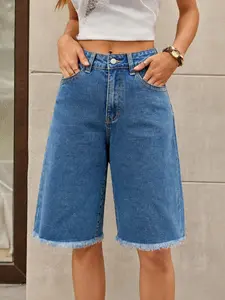 Fashion Women's Casual Mid-Waist Denim Capri Pants, Elastic Fabric, Loose Fit, Frayed Hem, Spring Summer, Sexy Short Jeans
