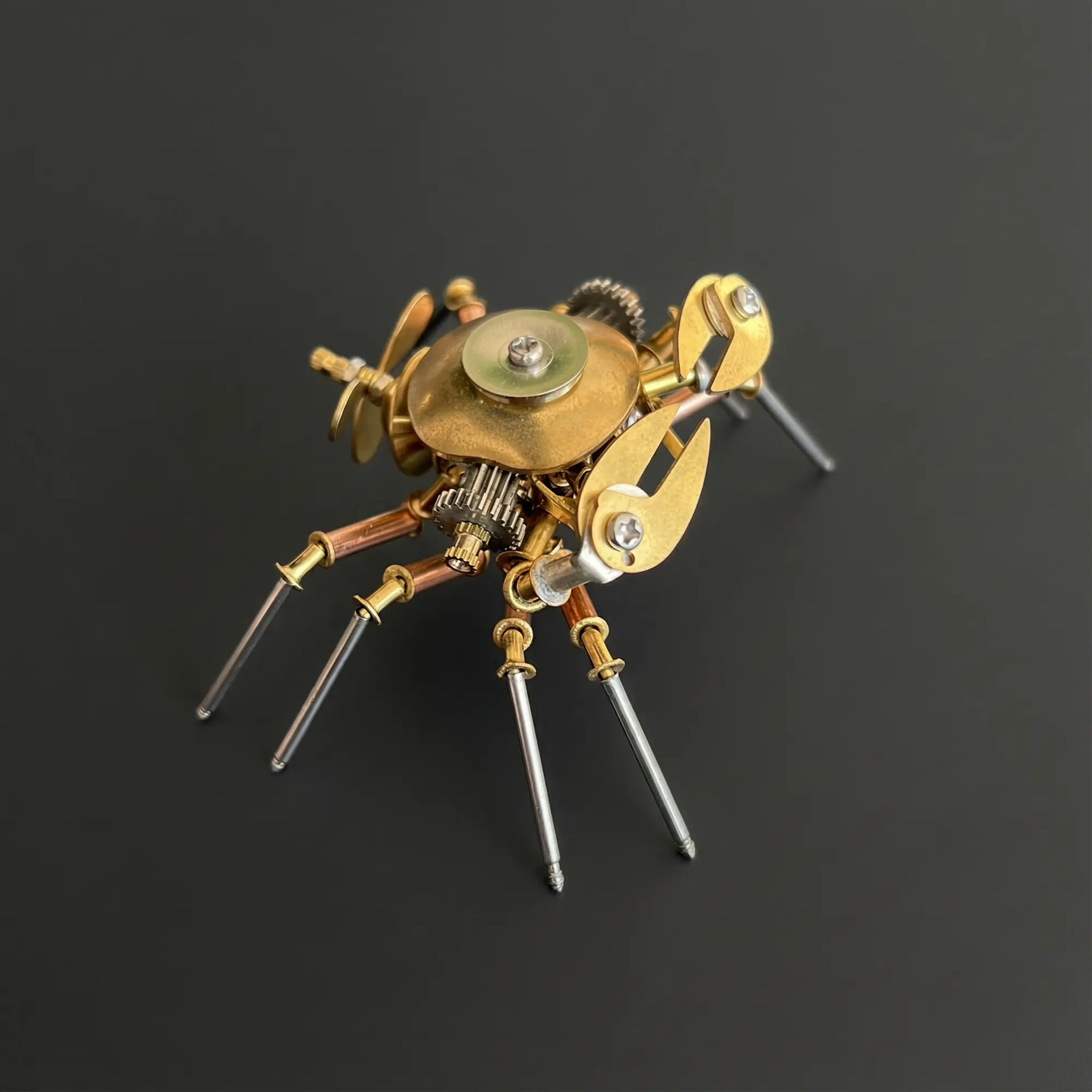 Steampunk Mechanical Crab Sculpture, Fully Assembled Brass Metal Art Decor, Handcrafted Vintage Industrial Desktop Ornament, Unique Collectible Gift for Steampunk Lovers, Home Office Desk Decor, 8.5x6x3.2cm