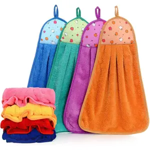 A Set of 6pcs  Kitchen Hanging Cleaning Rags and Hand Towels