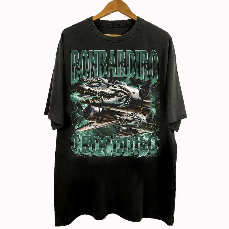 Vintage 90s Bootleg Style Bombardiro Crocodilo T-Shirt, Bombardiro Crocodilo Italian Brainrot Animal Gifts For Man And Women Unisex T-Shirt Unisex Grunge Gift Halloween Party T-shirt Unisex Tee, Streetwear Soccer Tee.
