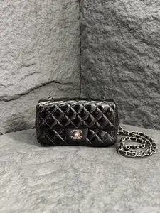 Pre-owned CHANEL Black Mini Rectangular Classic Patent Single Flap