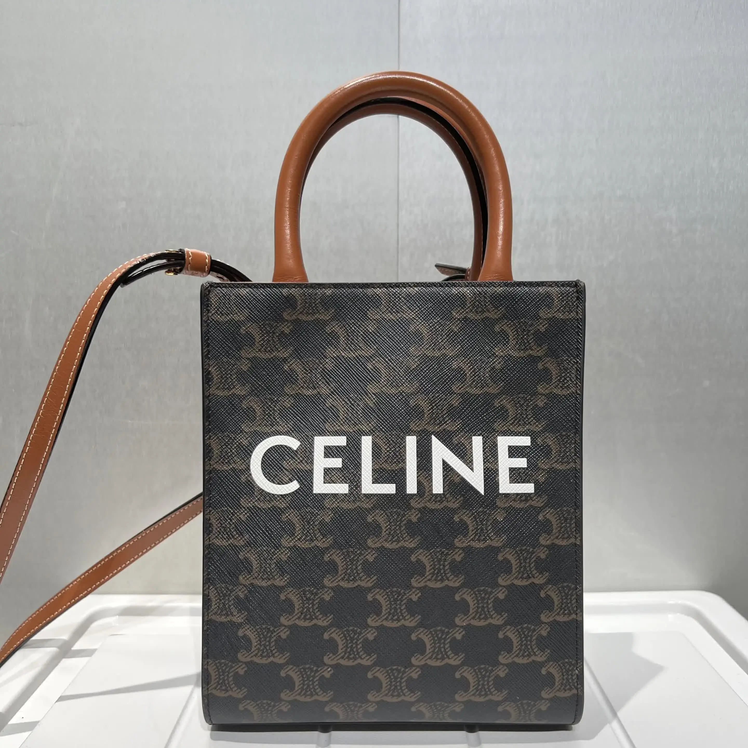 Pre-owned Celine Leather Crossbody Bags Triomphe Canvas Calfskin Mini Vertical Cabas Tan 92919347