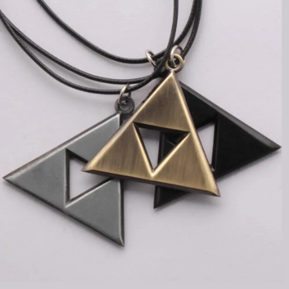 Triangle Pendant Necklace, Elegant Vintage Metal Amulet on a Long Chain for Unisex Gamers, Character Themed Cosplay Jewelry, Gamer