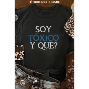 100% Cotton Latino Saying Couple Tee – Soy Toxico Y Que? Print