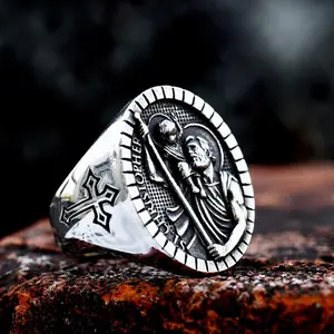 New Vintage St Christopher Cross Fingers Ring For Men 316L Stainless Steel Punk Biker Fashion Renaissance Jewelry Gift Wholesale