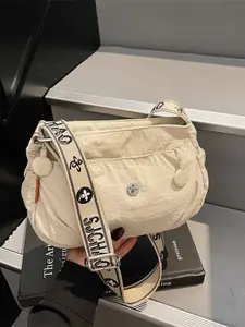 Women's Lightweight Nylon Crossbody Bag, 2026 New Casual Sports Shoulder Bag, Waterproof Commuter Phone Bag, Trendy and Practical