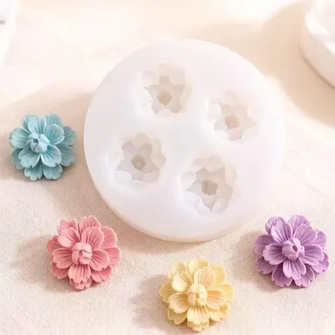Translucent Silicone Baking Molds Set - Circular Sakura Design, Translucent Botanical Silicone Chocolate Molds, Multi-Use for DIY Candle Making, Kitchen Botany Crafts, Buy 1 Get 1 Free DIY Craft Supplies