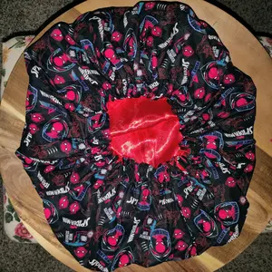 custom printed/satin bonnet