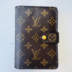Pre-owned Louis Vuitton FINAL SALE Small Leather Goods Monogram Porte Papier Zippe Wallet SP0033