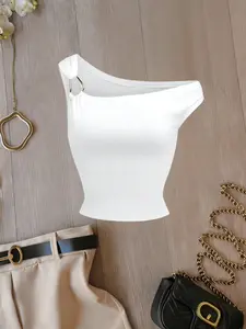 Design Sensational Asymmetrical Shoulder Metal Ring Embellished Top, Slimming Waist Sleeveless Vest, Elegance Pure Color Short Shirt