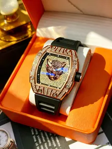 Luxurious Full Diamond Leopard Head Barrel Watch, Rose Gold Case with Diamond Design, Comfortable Rubber Strap, Perfect for Parties and Streetwear