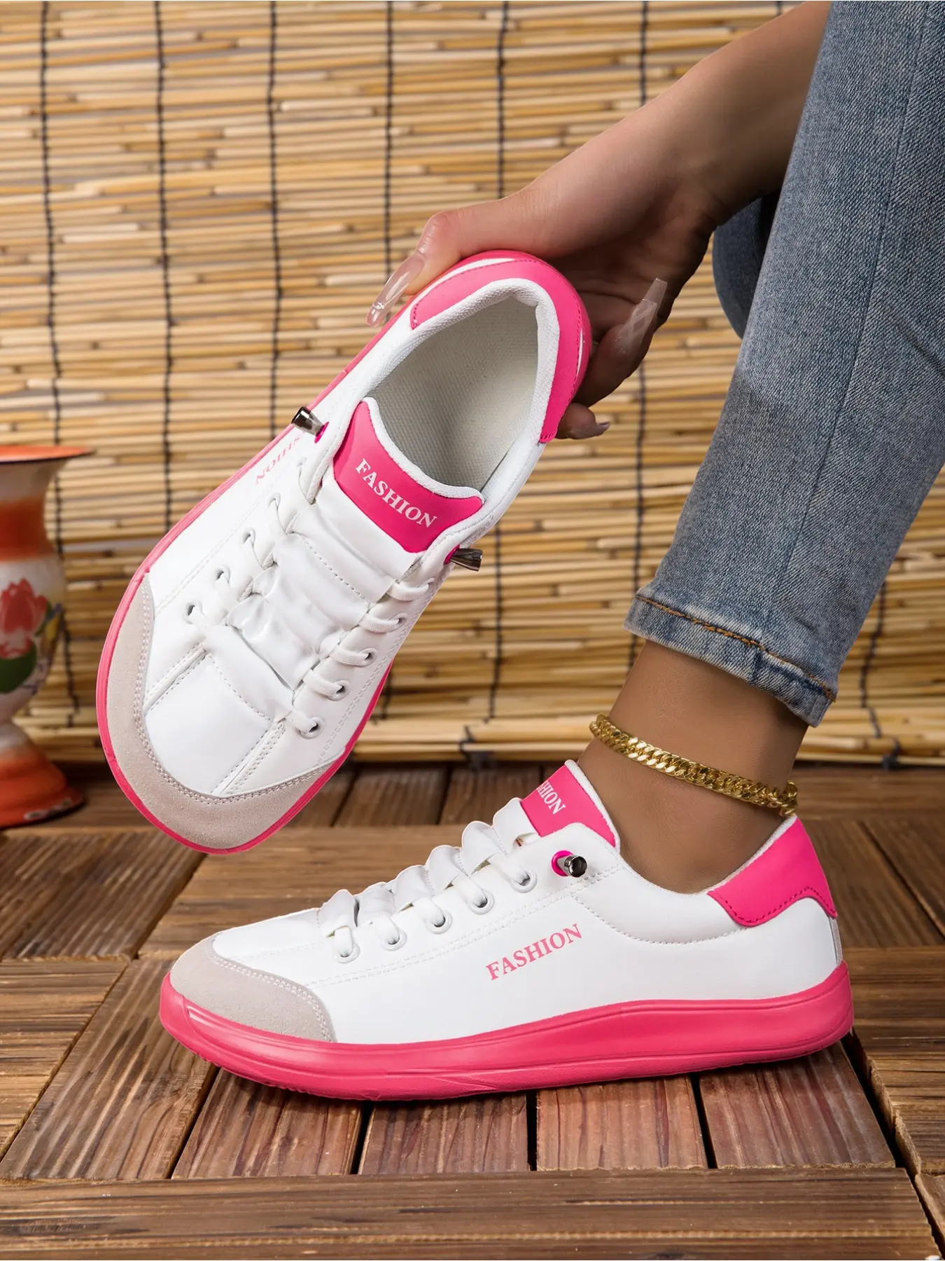 2026 Spring Women's Comfortable Casual Sports Shoes, Lightweight Sneakers, Flat Sneaker, Wide Toe, Loose Fit, Plus Sizes 35-43, Suitable for Wide and Thick Feet, Lightweight and Breathable, Suitable for Everyday Outings, Fitness, Outdoor Running