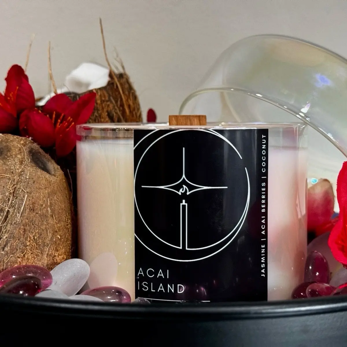 Acai Island - Luminari Wood Wick Candles