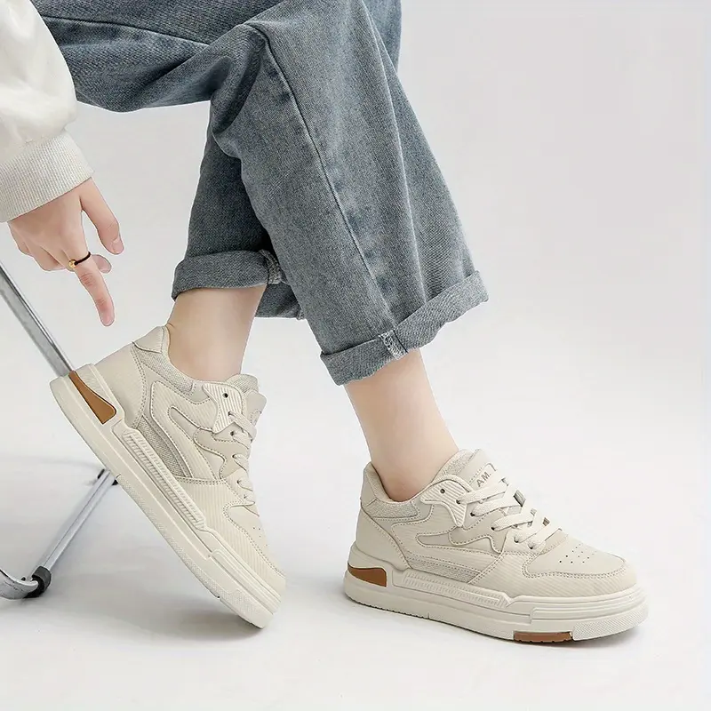 Low top board shoes casual small white shoes with student sports shoes four seasons fashion shoes school season