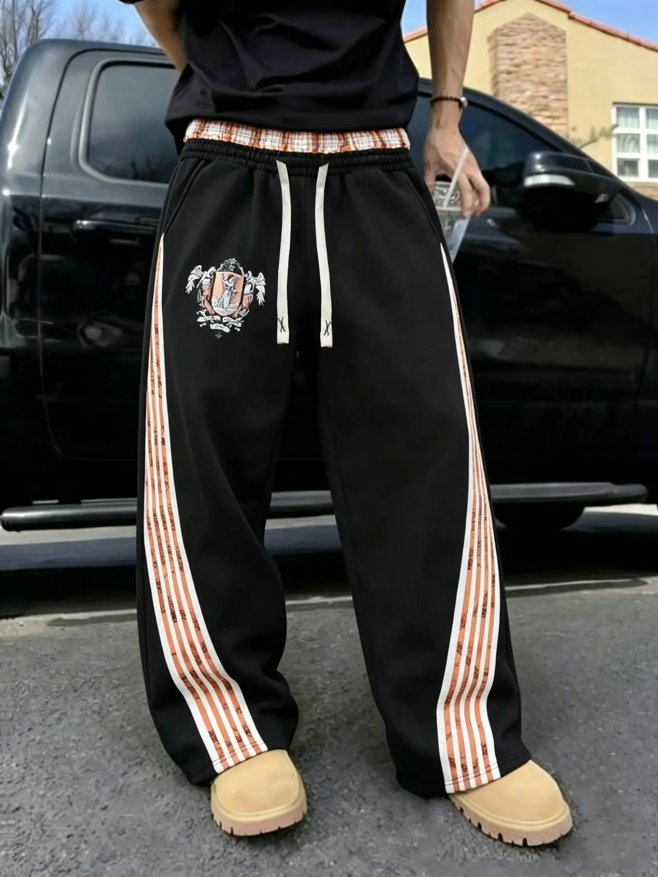 Men's Badge Print Side Stripe Wide Leg Sweatpants, Loose Fit Straight Leg Casual Sports Pants, Colorblock Webbing Wide Leg Sweatpants, Loose Athletic Trousers, Athleisure Design, Knitted Sweatpants