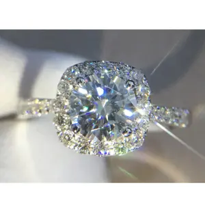 Classic small square diamond one-carat open ring, two-carat diamond ring for women