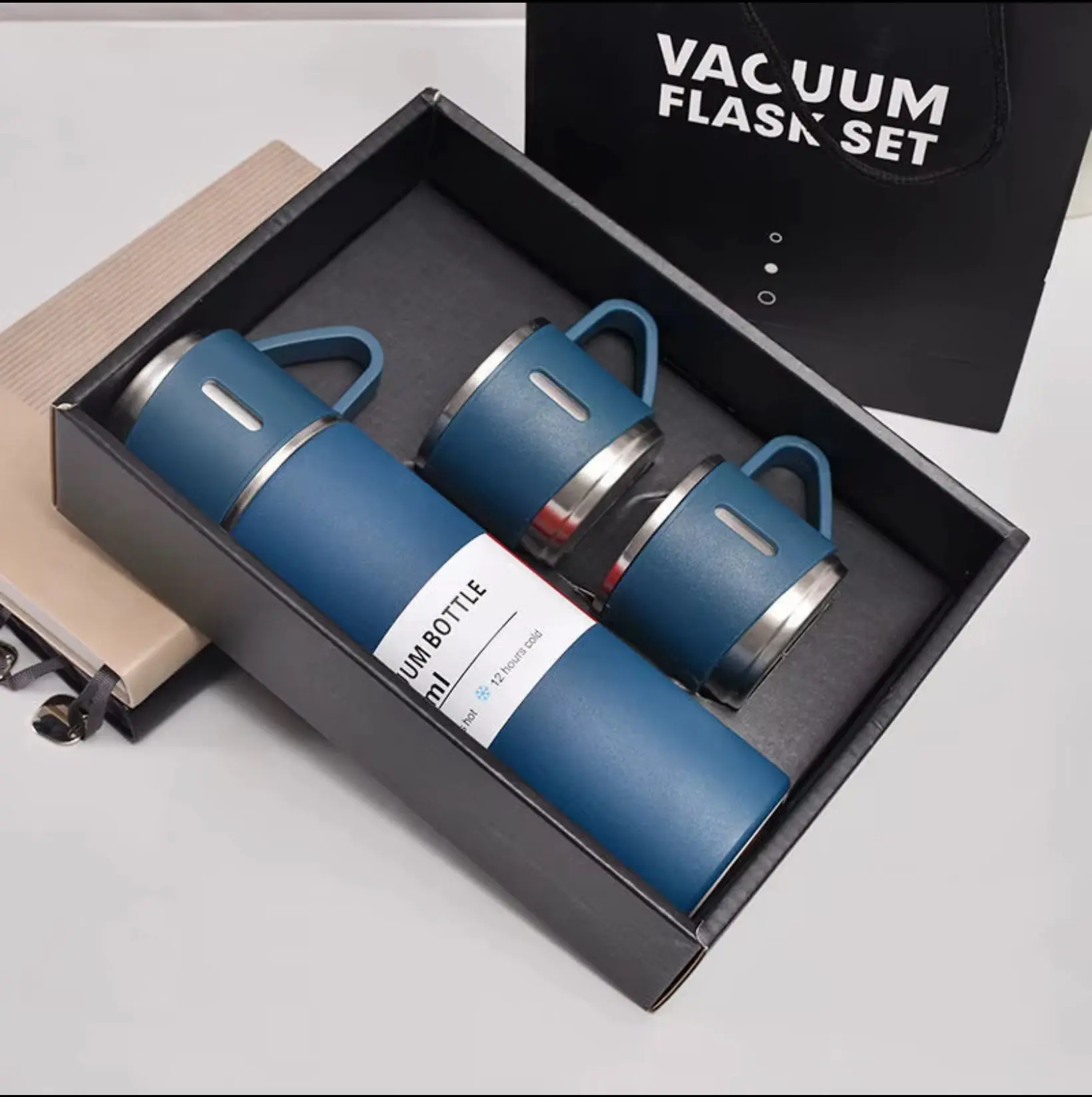 Stainless Steel Vacuum-Insulated Flask 500ml Hot 12Hr Cold 24Hr Durable BPA-Free Leak-Proof Eco-Friendly Blue Travel Bottle