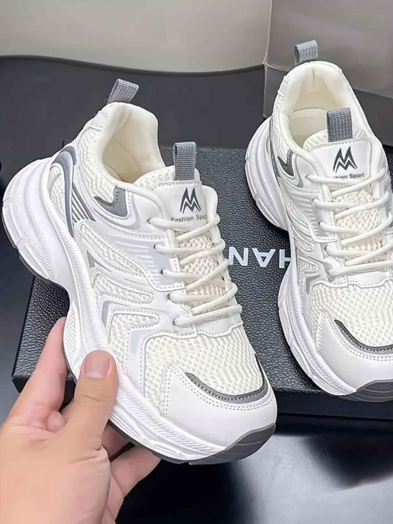 Women's Casual Sports Shoes, Mesh Breathable Dad Sneakers, Running Trainers, Thick Sole Height Boost, Comfortable for Running and Daily Wear