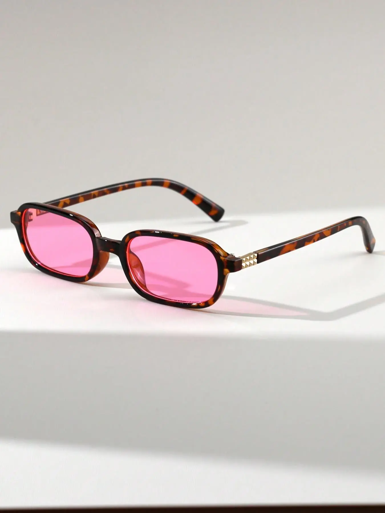 Women's Vintage Tortoiseshell Pattern Sunglasses, Trendy Casual Sunglasses for Everyday Use, Fashion Accessories for Outdoor Activities, Casual Style Eyewear, Stylish Shades