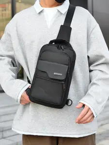 1PC Men's crossbody chest bag, shoulder strap, adjustable zipper closure, fashionable and versatile, simple and suitable for daily work, commuting, outdoor travel, sports, walking, traveling, Nylon crossbody bag, men's chest bag