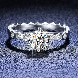 925 sterling silver platinum honeycomb hexagonal ring, wife's gift, party fashion jewelry, daily clothing decoration, trendy and versatile exquisite jewelry, birthday gift, elegant ring