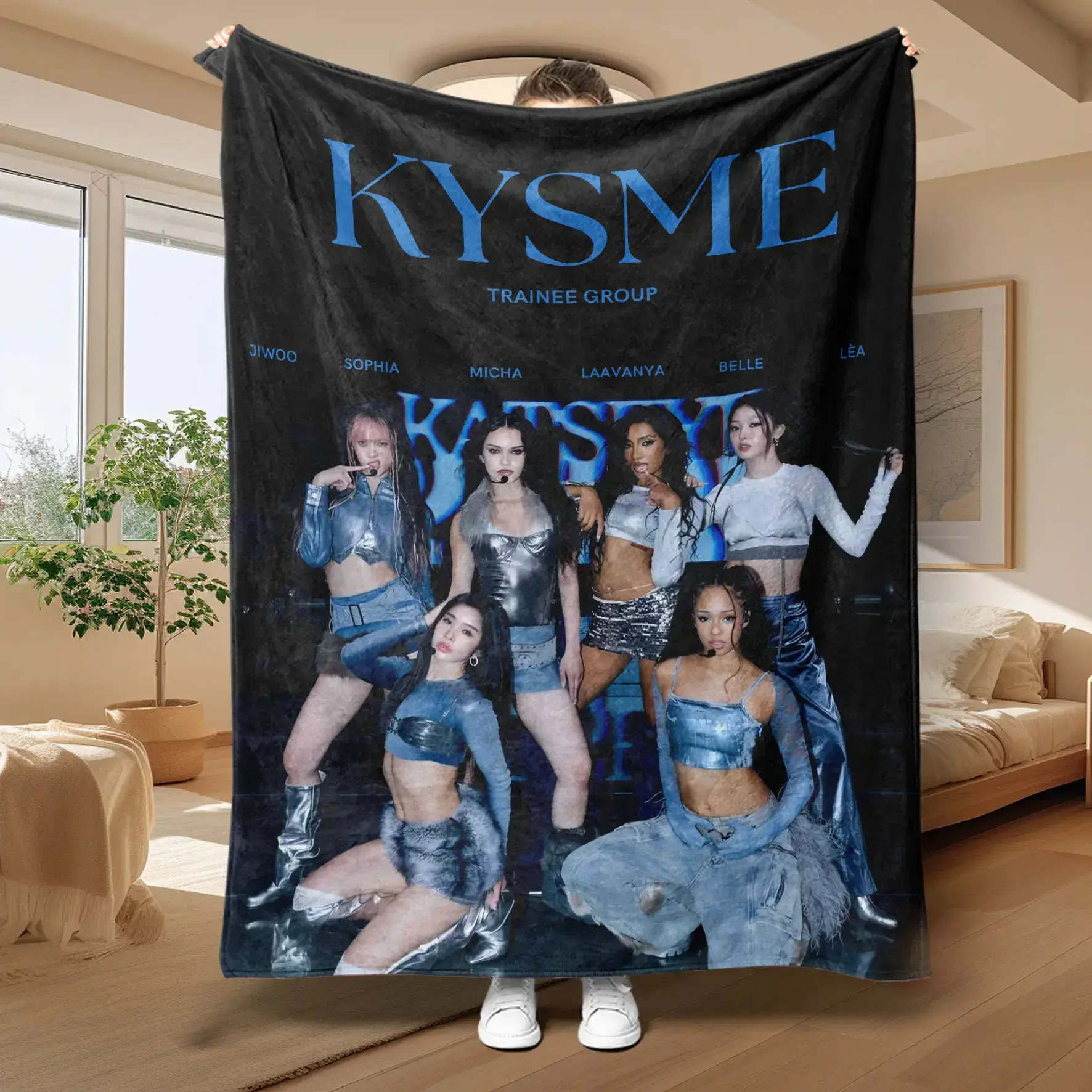 KATSEYE KYSME Trainee Group Black Flannel Throw Blanket Y2K Electric Blue Pop Girl Group Ultra Soft Plush Fleece Blanket for Bed Sofa Room Decor Fan Gift