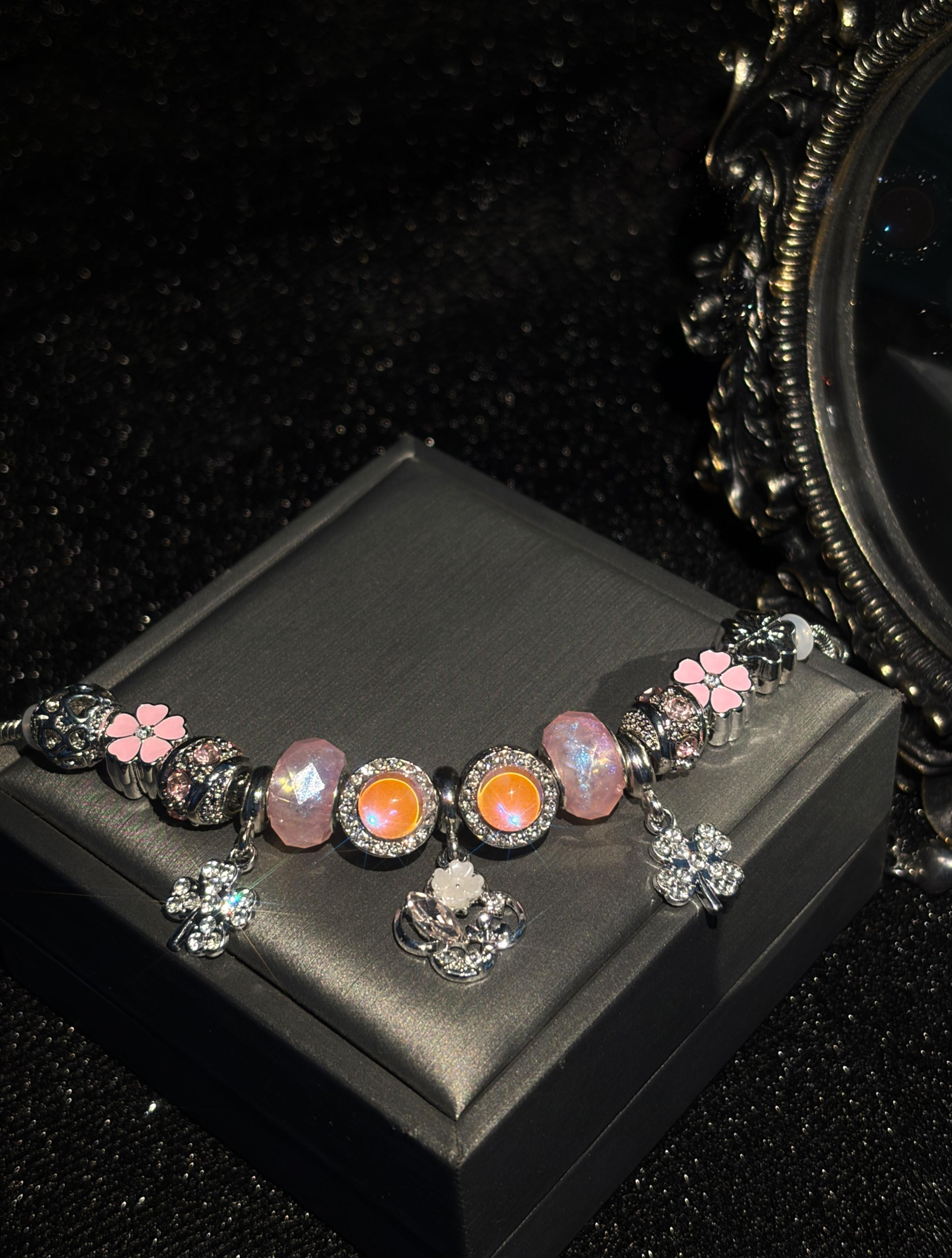 Women's Enchanting Pink-Orange Beaded Charm Bracelet with 4-Leaf Clover Dangle, Fashion Costume Jewelry Gift Women's Enchanting Pink-Orange Beaded Charm Bracelet with 4-Leaf Clover Dangle, Fashion Costume Jewelry Gift
