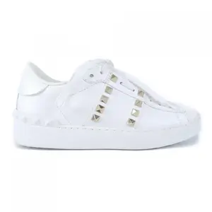 Pre-owned Valentino Other Small Leather Goods Garavani Sneakers