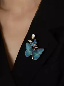 LYRA PIN Luxurious Butterfly Brooch for Women, Elegant Embroidered Pin, Alloy Brooch Pin, Fashionable Accessory for Suits, Perfect Gift for Birthdays and Parties