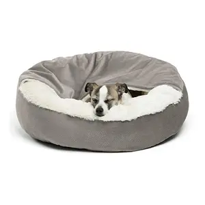 WarmFur Retreat: Snuggly Winter Beds for Dogs and Cats"