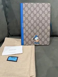 Pre-owned GUCCI Canvas Bag Accessories DISNEY collab Donald duck Notebook Memo Pad GG Supreme Stationery Unused