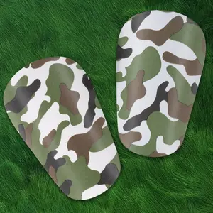 Irregular Pattern Football Training Insoles, Thickened Bottom, Secure Fit to Shin, Comfortable Wear, Ideal for Soccer Practice