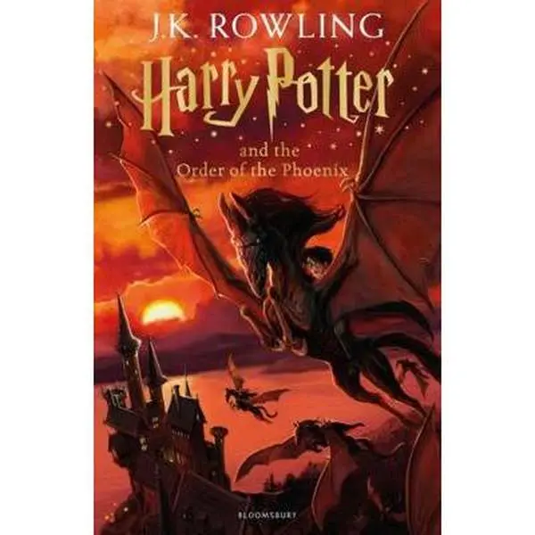 USED Book - Harry potter & the order of the phoenix (rejacket) by J K ROWLING (Paperback) - english