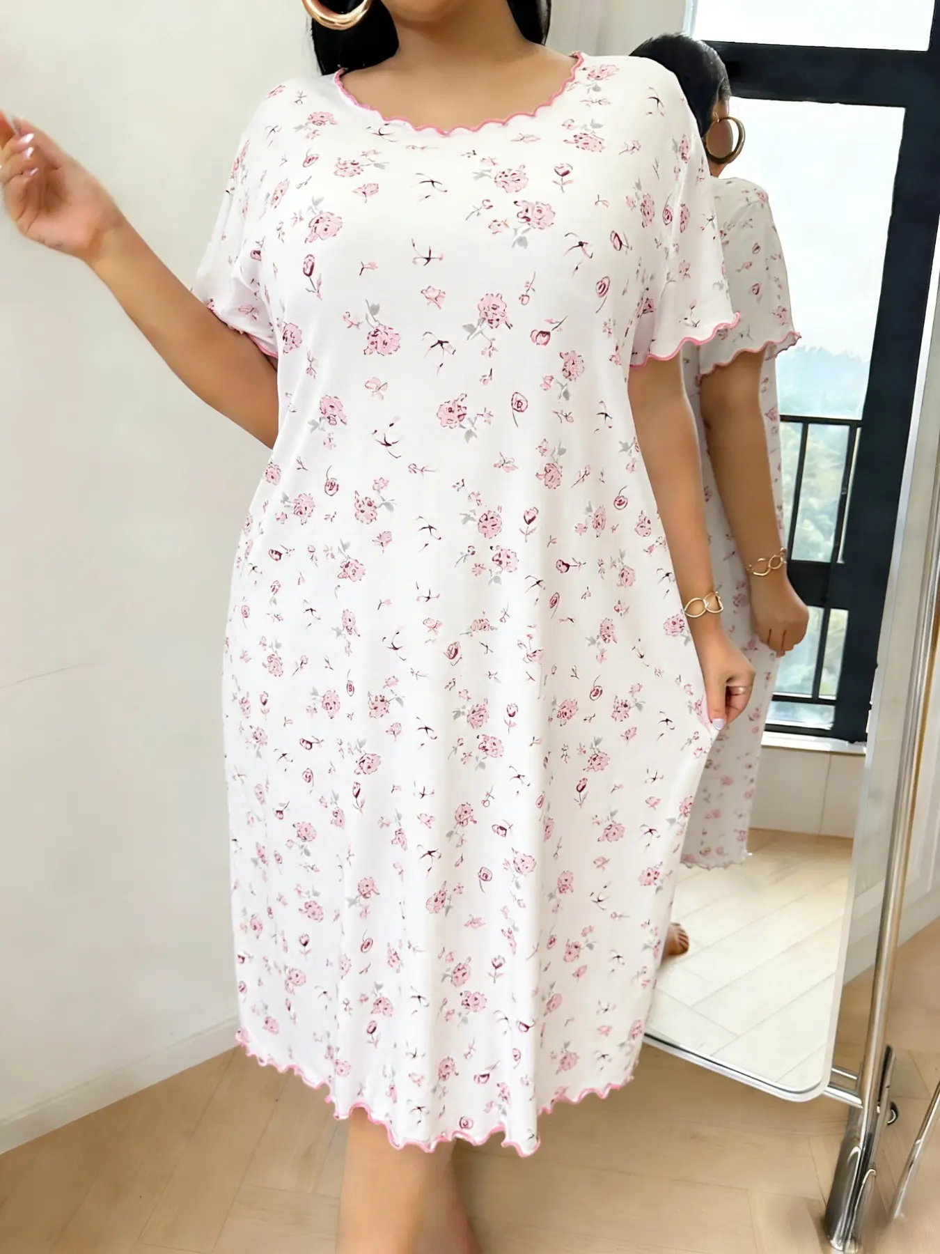 Plus Size Floral Print Nightdress, Casual Comfortable Loose Round Neck Short Sleeve Sleepwear, Summer Sleepwear, All Seasons Women's Pajamas, Homewear & Loungewear,Plus Size Nightgowns for Women ,Soft Comfortable Sleepwear for girl,Valentine’s Day Gift