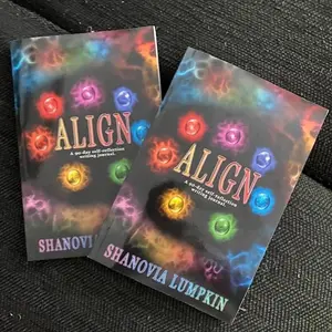 Align: A 90-day self-reflection writing journal. by Shanovia Lumpkin