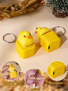 Quacking Duck Keychain, Fun Quacking Hat Keychain, Realistic Sound, Cute Animal Sound Generator, Helps Focus and Relax, Stress Relief Keychain