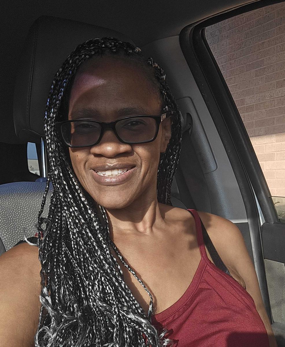 Item: #1B Dark Brown